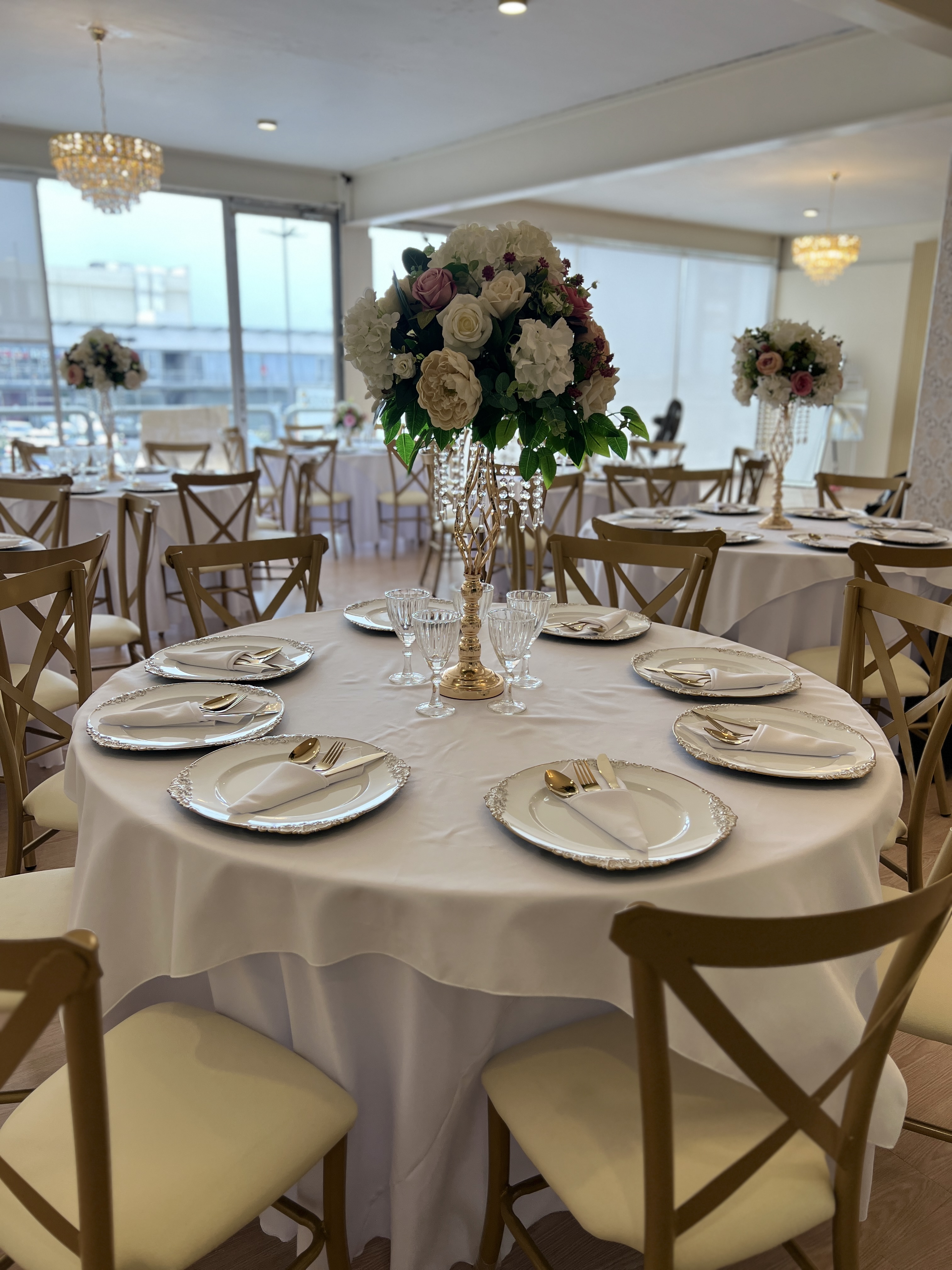 Interior salón Venecia para eventos en Santa Catarina con capacidad 100 personas